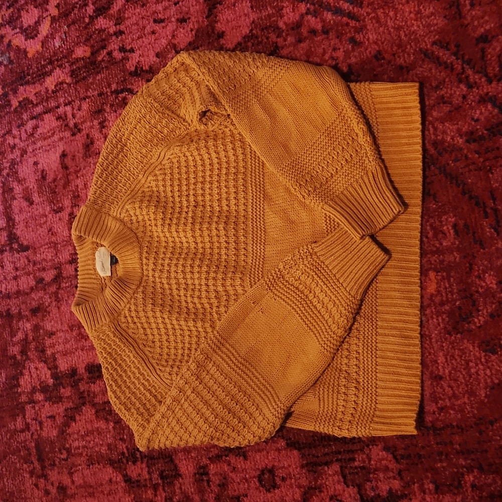 Crop sweater